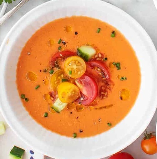 Külm Hispaania tomatisupp (gazpacho)
